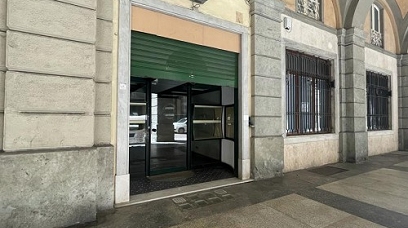 Savona  Savona, negozio centralissimo con 1 vetrina