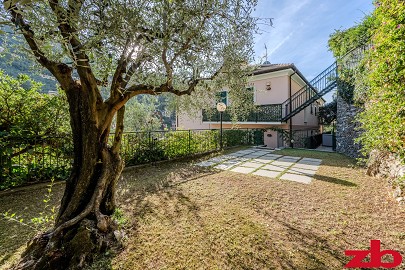 Zoagli – appartamento con giardino vicino al centro del paese Zoagli – appartamento con giardino vicino al centro del paese