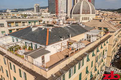 Piazza Paolo da Novi, raro appartamento ultimo piano con terrazzo privato Piazza Paolo da Novi, raro appartamento ultimo piano con terrazzo privato