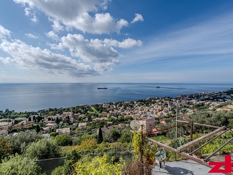 Sant’Ilario, casa colonica con vista mare