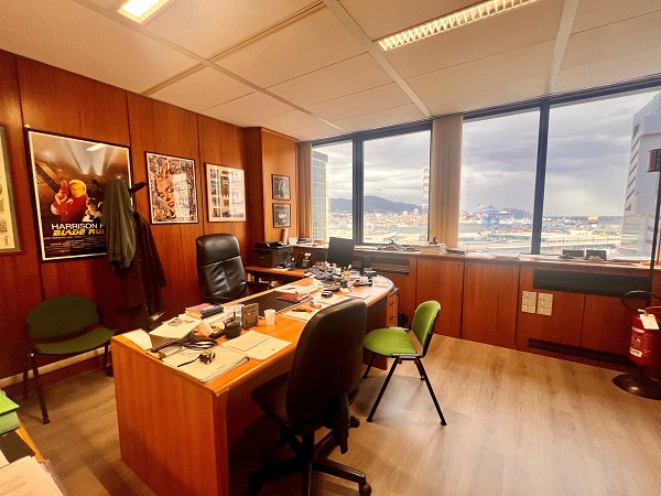 WTC, splendido ufficio di 60 mq arredato