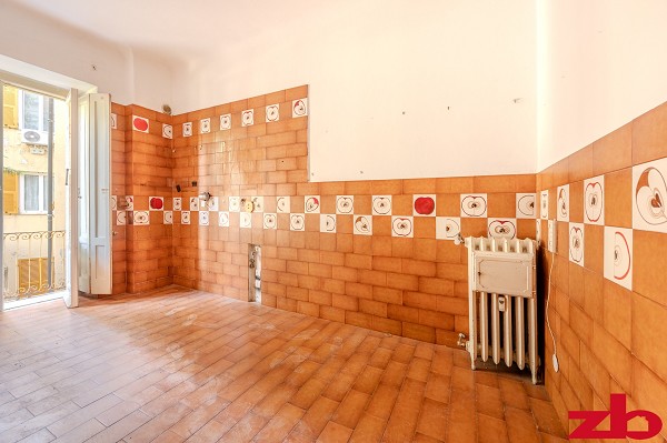 Vico Barnabiti, comodi 60 mq